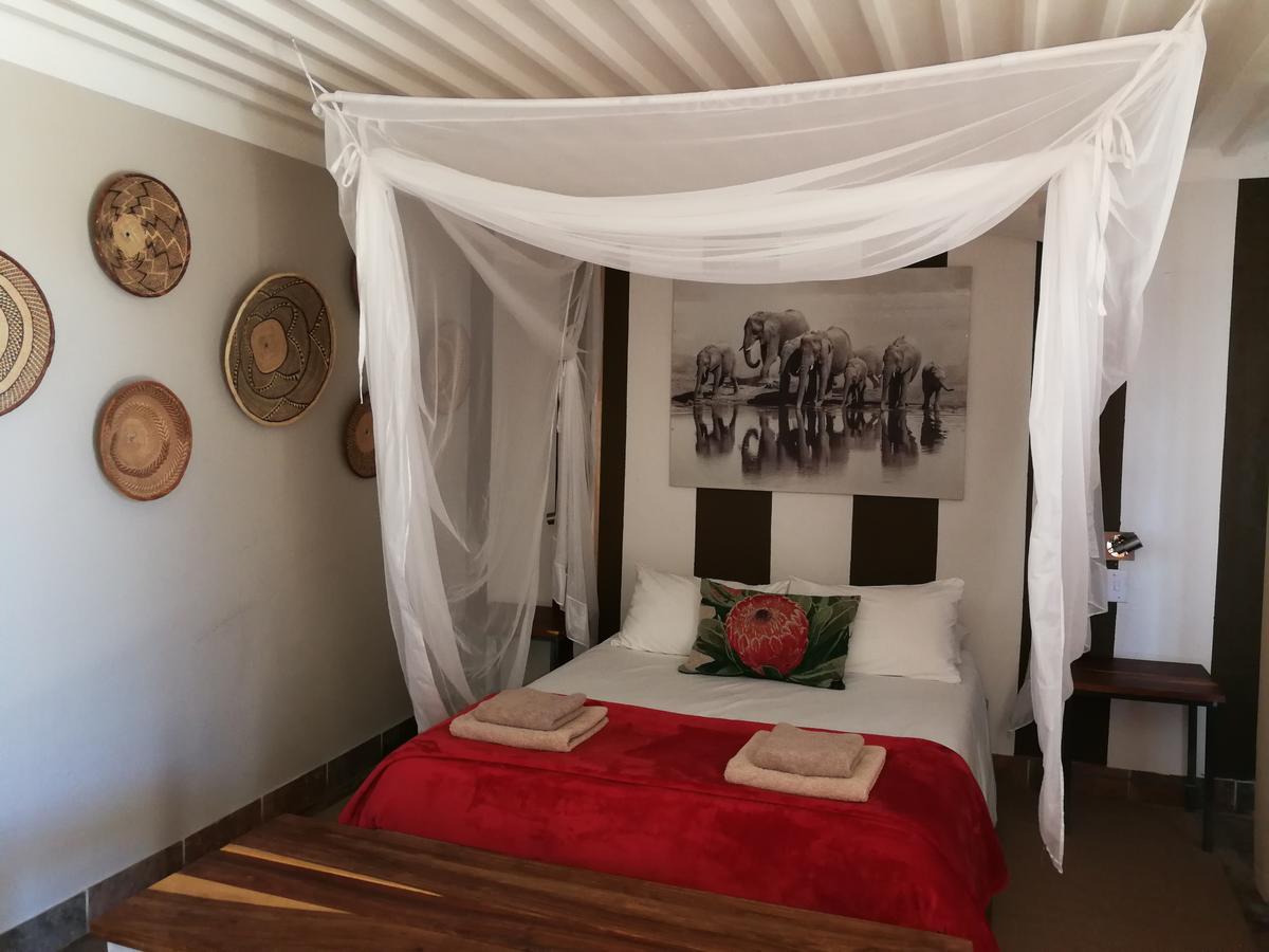 Etotongwe Lodge 아웃조 외부 사진