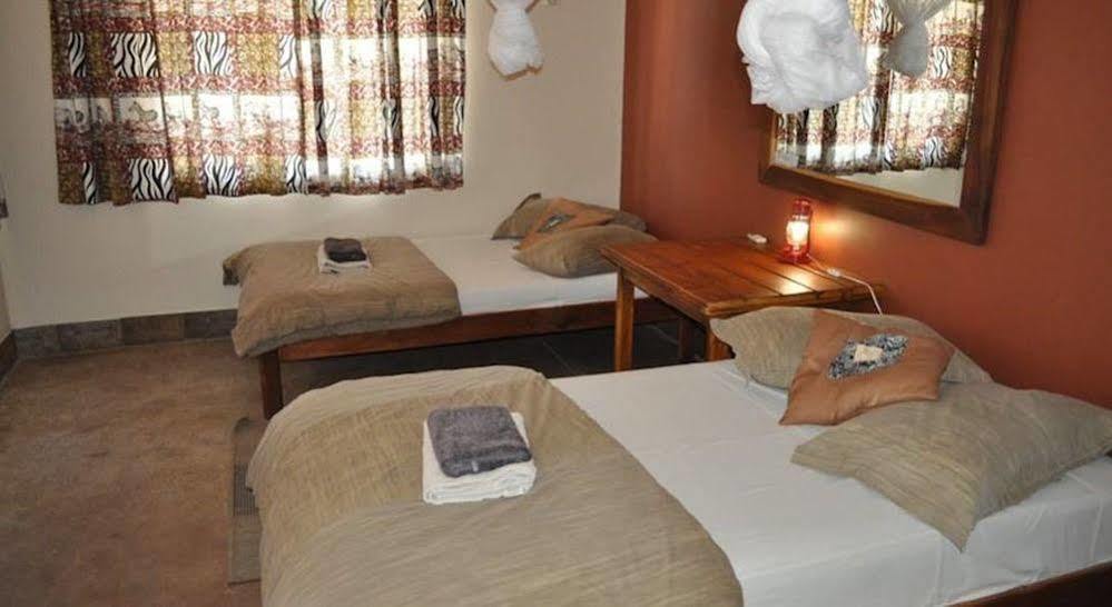 Etotongwe Lodge 아웃조 외부 사진
