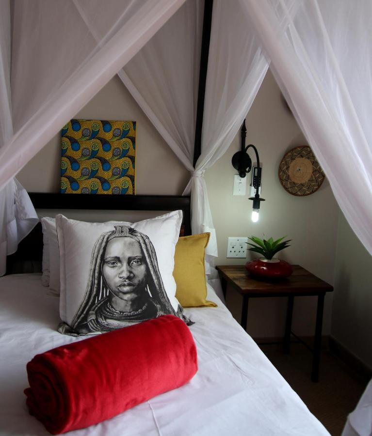 Etotongwe Lodge 아웃조 외부 사진